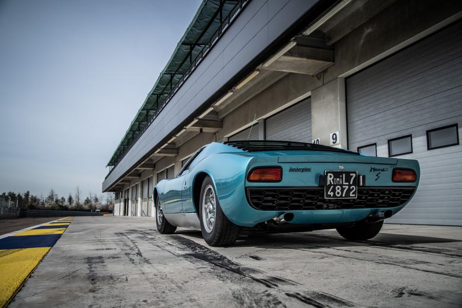  Lamborghini Miura P400 S (Blue) 1971 года  (фото 10 из 13)